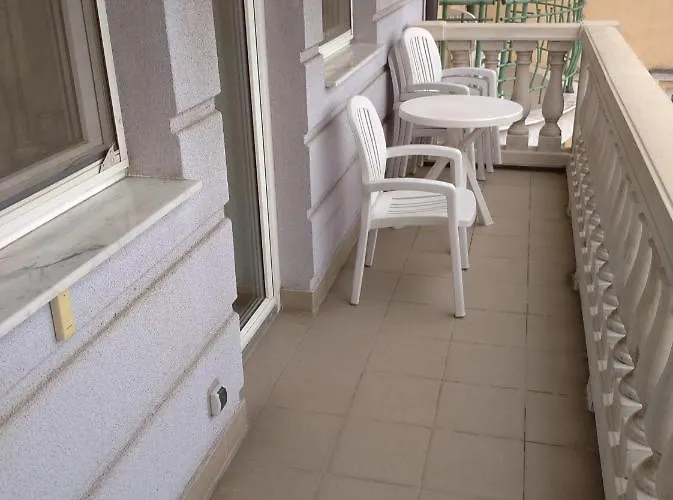 Lägenhet Tavirozsa Wellness *